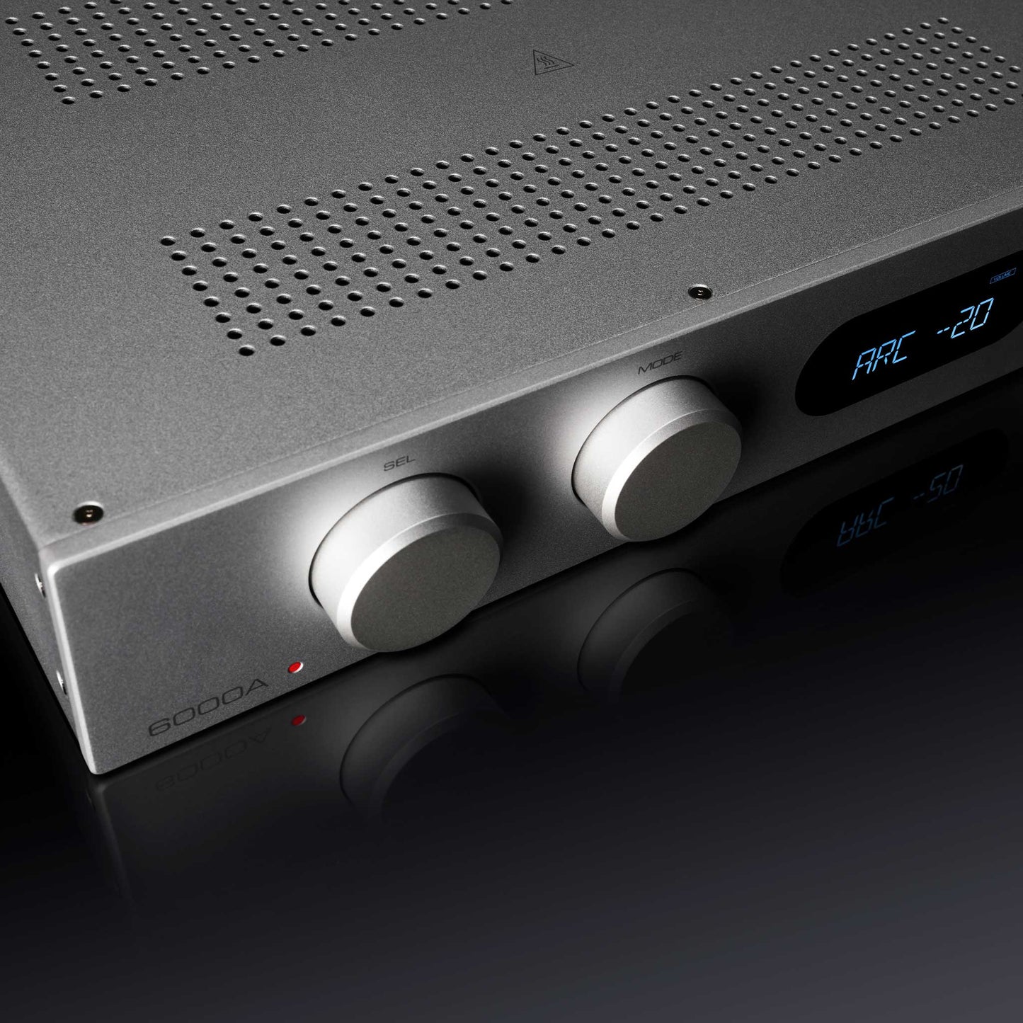 Audiolab 6000A MKII Silver Detail
