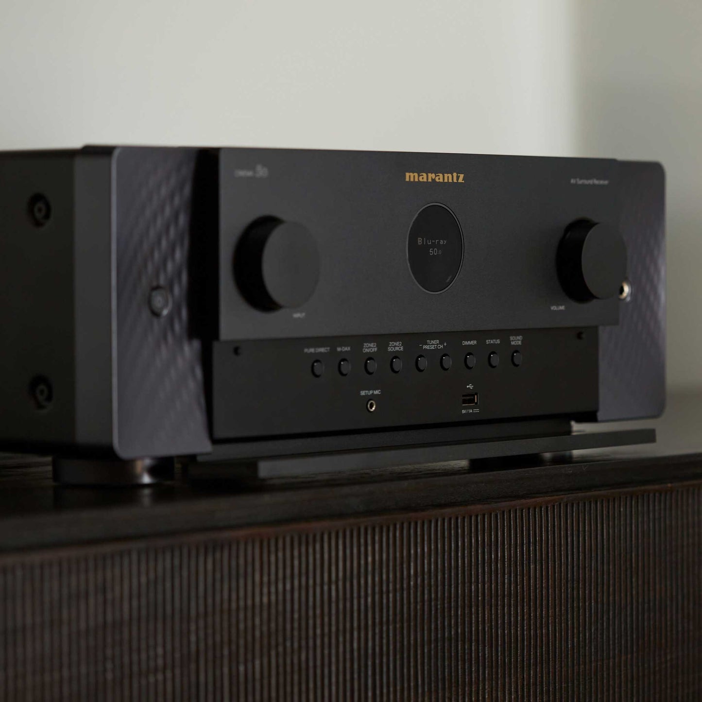 Marantz CINEMA 50 Black Beauty Shot