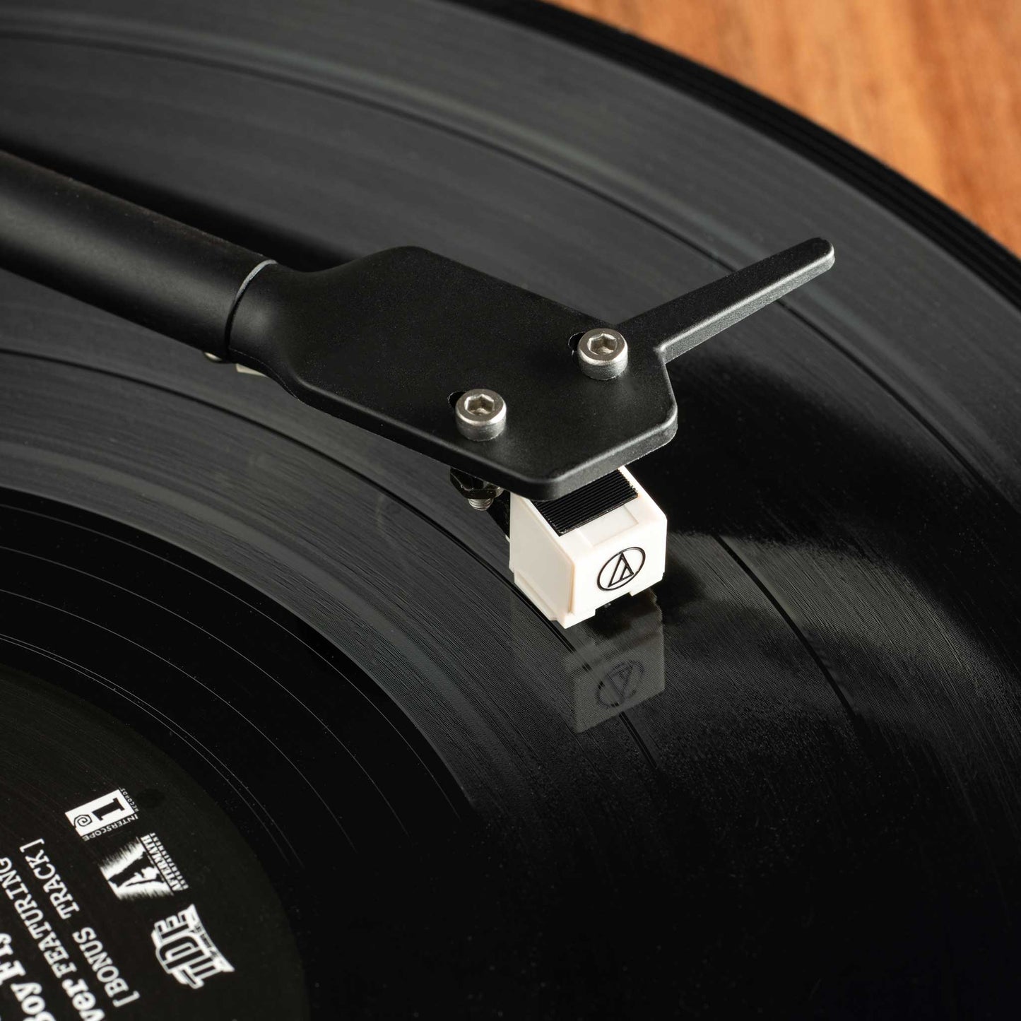Pro-Ject E1 Phono Turntable Walnut Cartridge