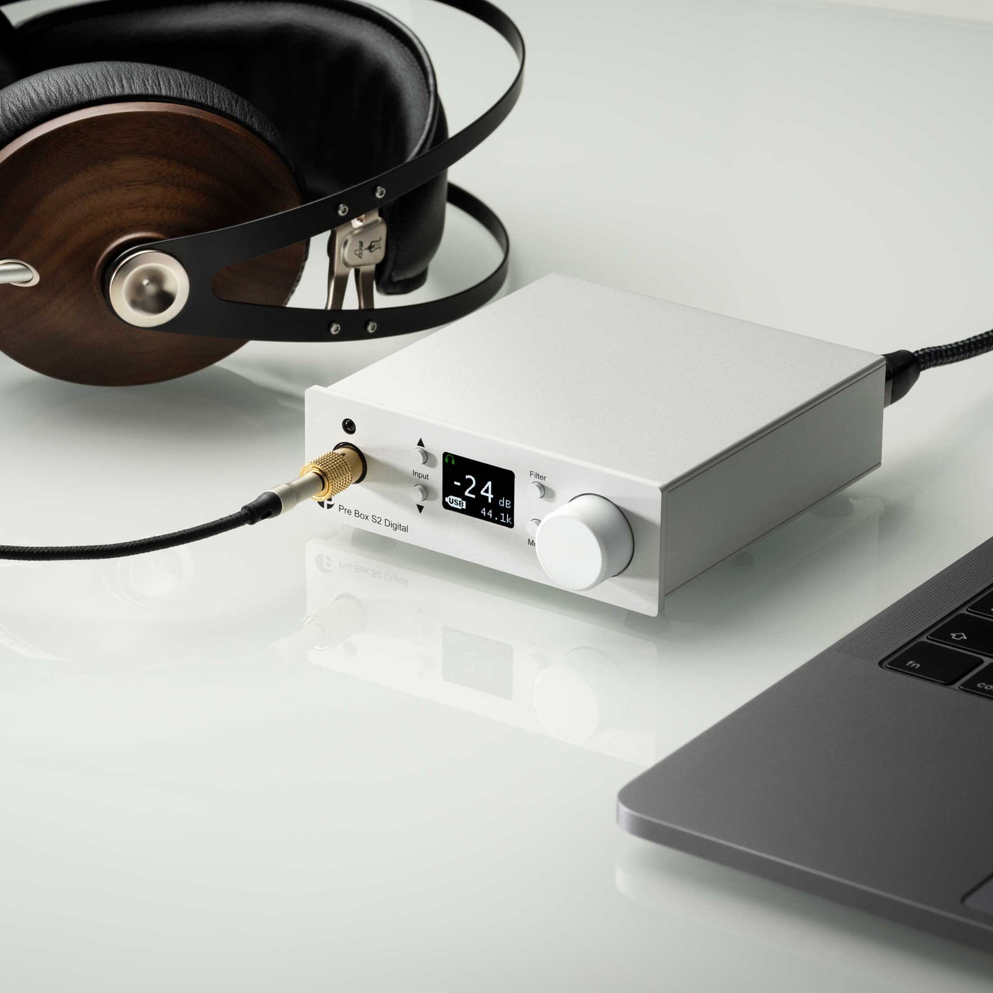 Pro-Ject Pre Box S2 Digital Edition 23 With Headphones