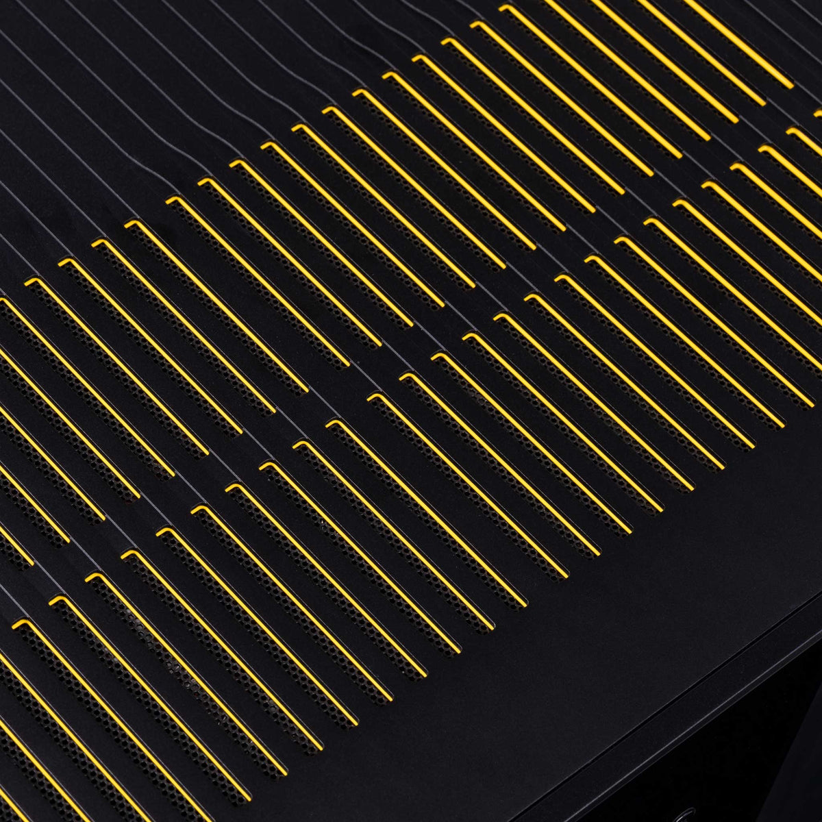 Arcam AVA15 AV Amplifier Cooling Vents