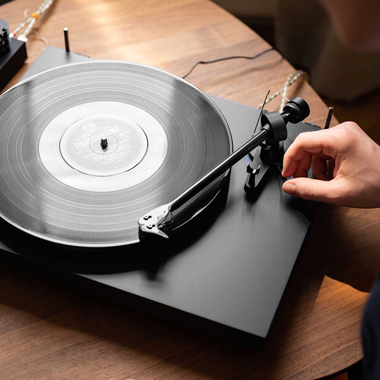 Pro-Ject Debut Carbon Evo In Use
