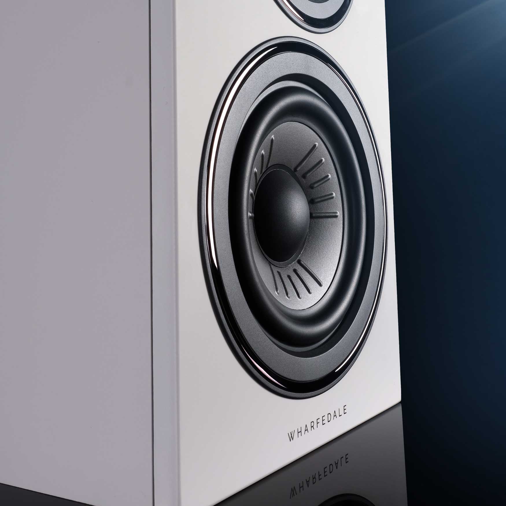 Wharfedale Diamond 12.2i Grey Detail