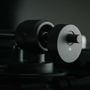 Pro-Ject E1.2 Phono Black Tonearm Detail