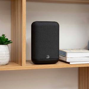 Bluesound Pulse Flex P130 Black Room Setting
