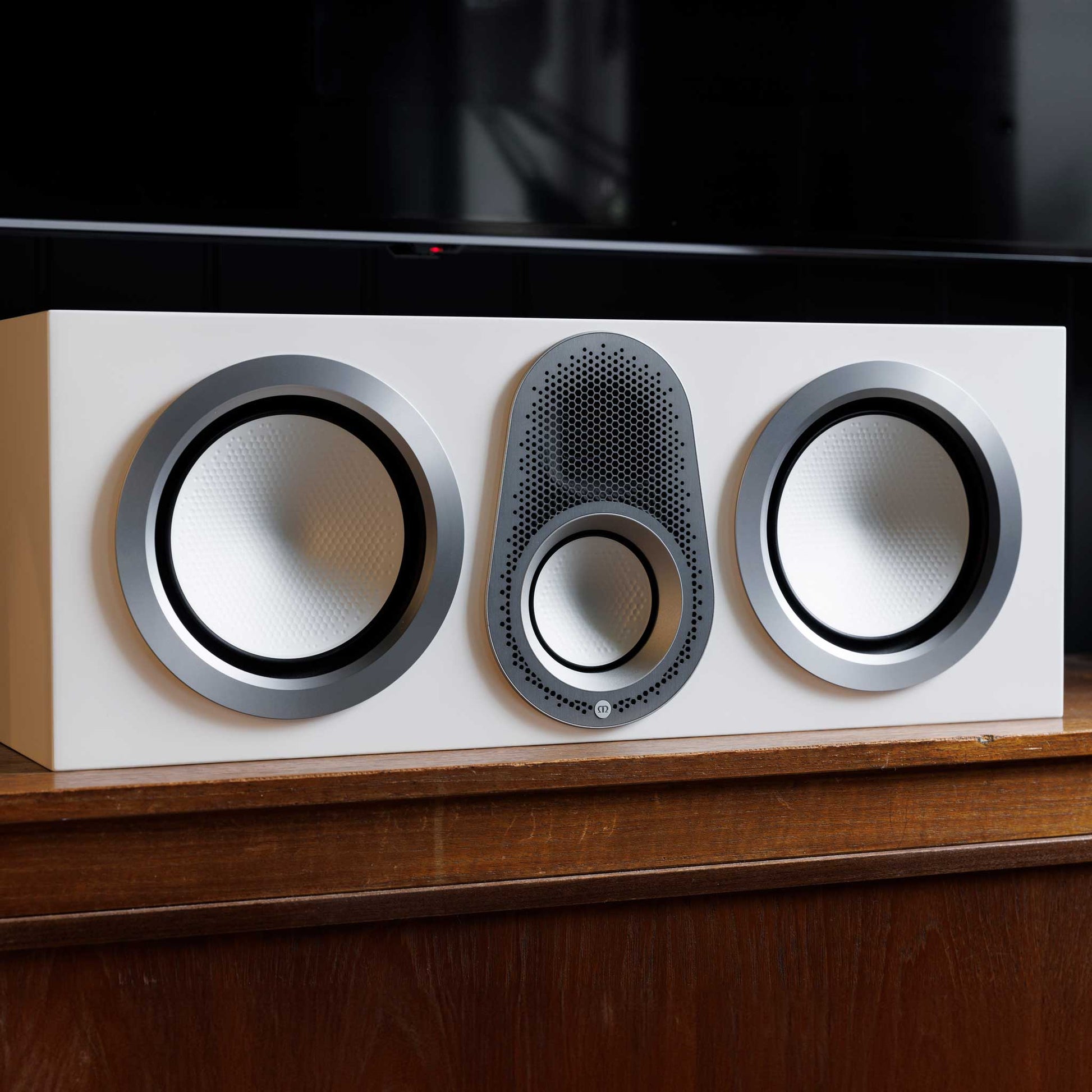 Monitor Audio Gold C250 6G Satin White Detail