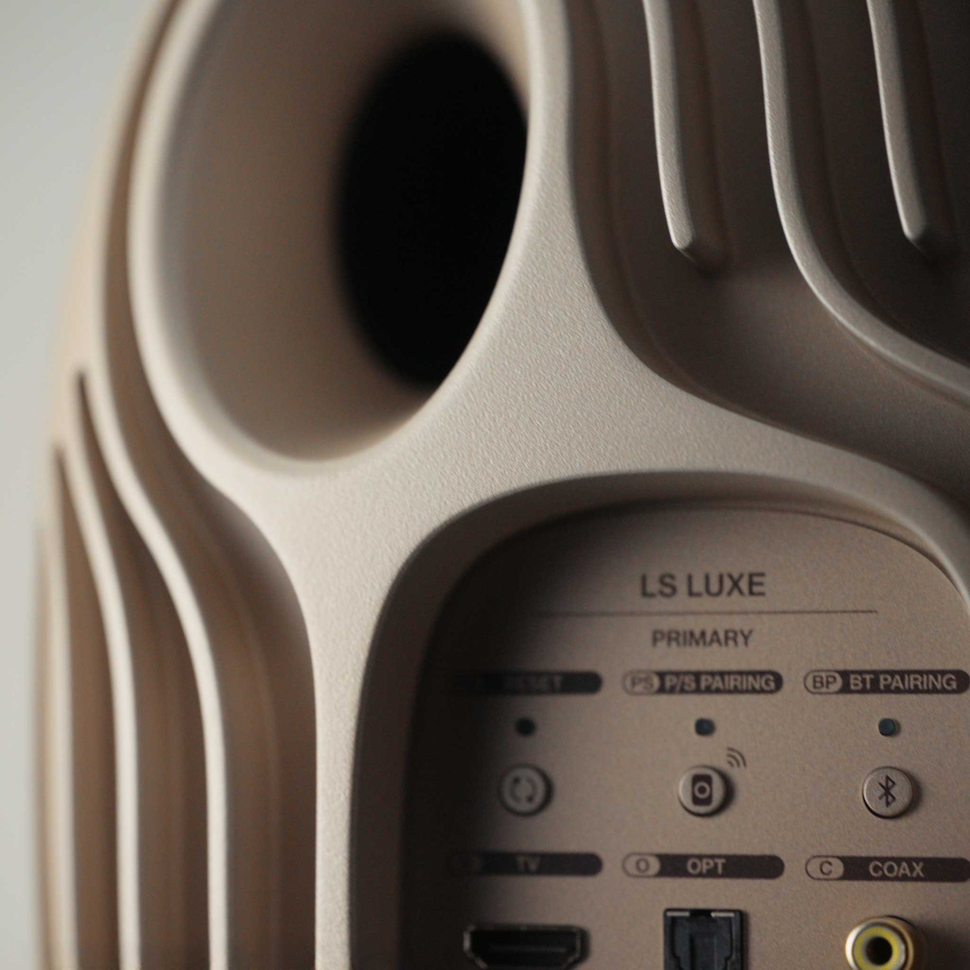 KEF LS LUXE Dusk Titanium Rear Detail