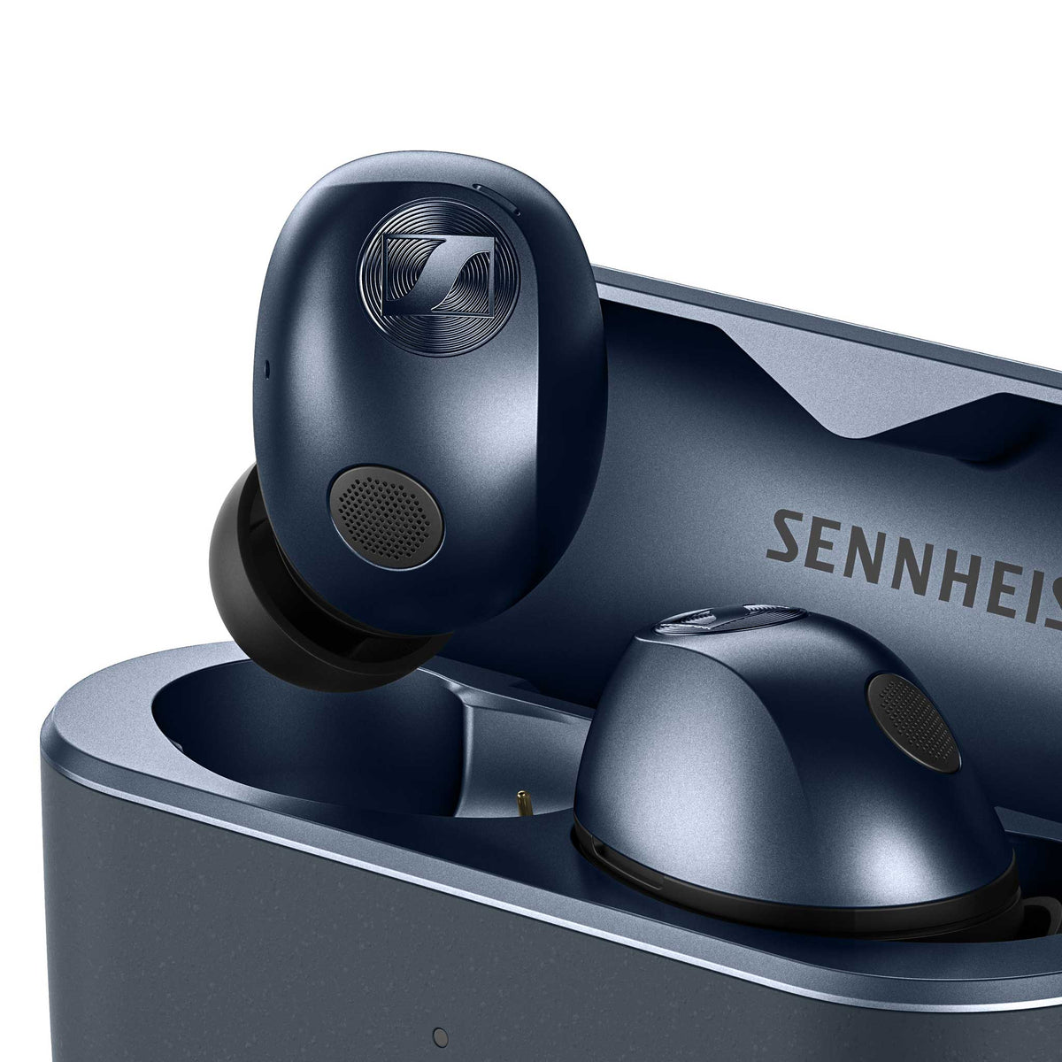 Sennheiser Momentum True Wireless 5 Earbuds Detail Denim