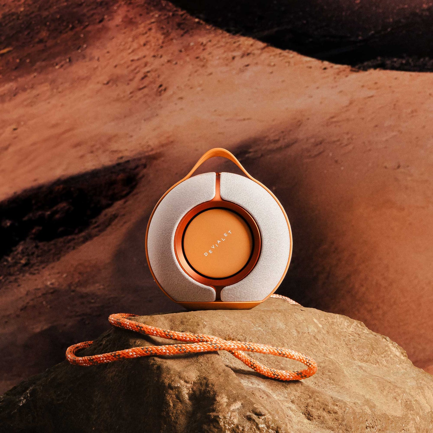 Devialet Mania Rose Bloom Rugged Design