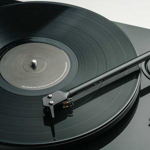 Pro-Ject E1.2 Turntable Tonearm Detail