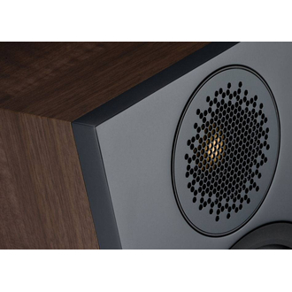 Monitor Audio Bronze 100 Walnut Detail